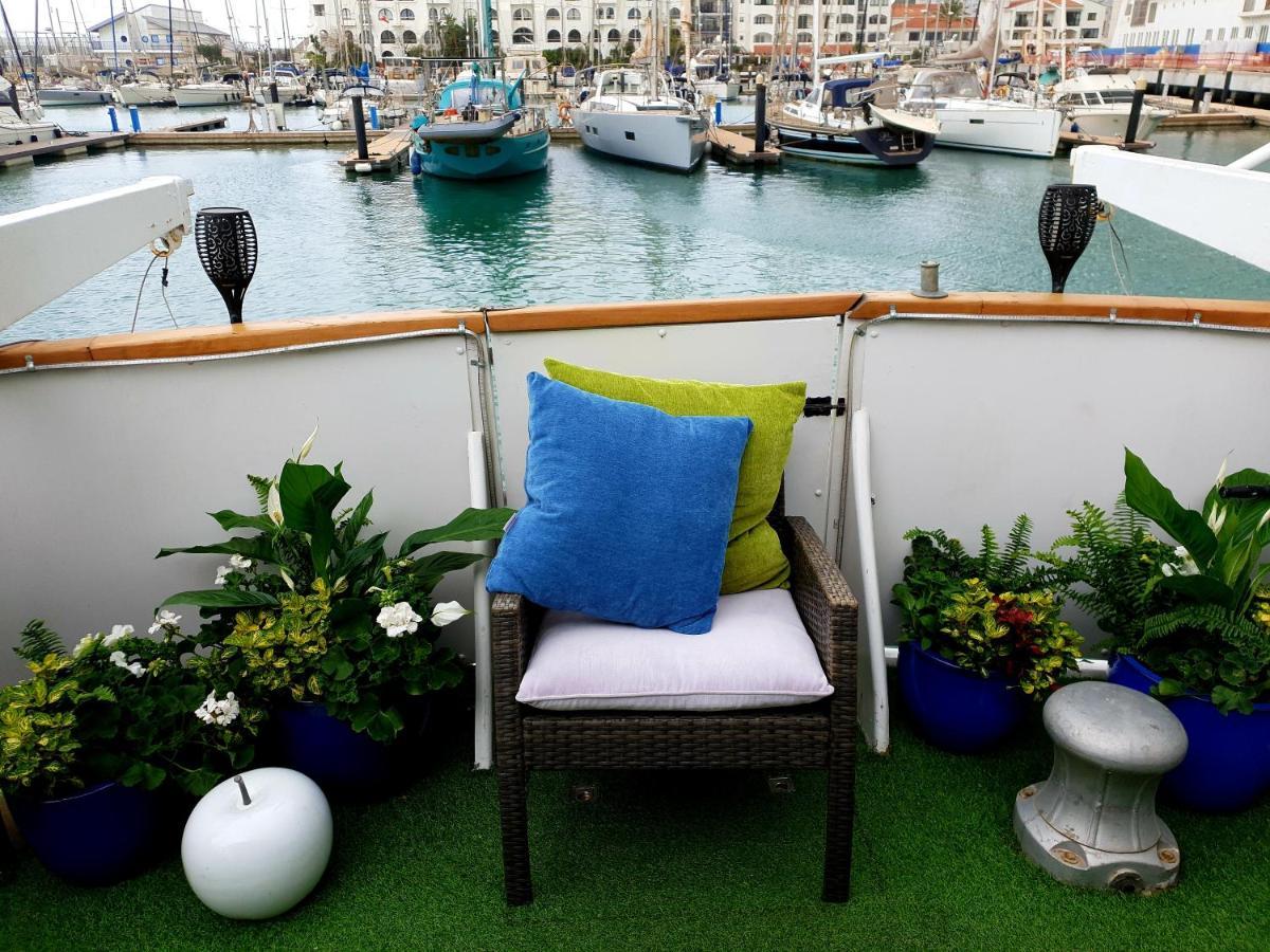 Jasmine Coral Jay Boutique Boatel Ocean Village Gibilterra Esterno foto