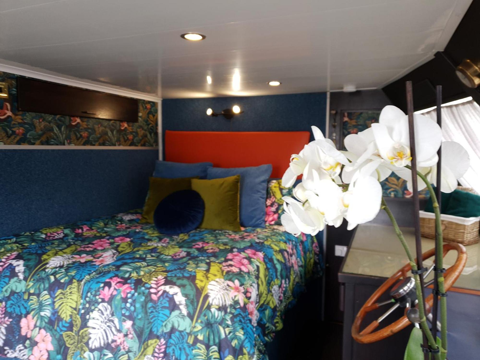 Jasmine Coral Jay Boutique Boatel Ocean Village Gibilterra Camera foto